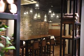 Fish Inn East Nanjing Road