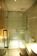 Fish Inn East Nanjing Road