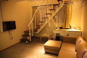 Fish Inn East Nanjing Road