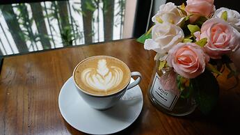 Fish Inn East Nanjing Road