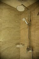 Fish Inn East Nanjing Road