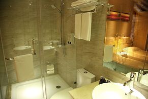 Fish Inn East Nanjing Road