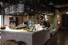 Fish Inn East Nanjing Road