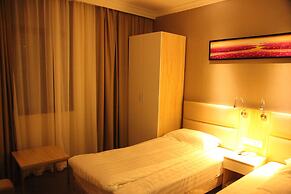 Fish Inn East Nanjing Road