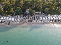 Meder Resort Hotel