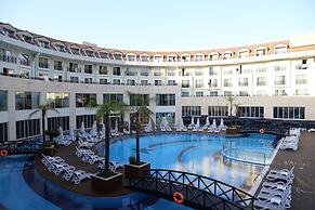 Meder Resort Hotel