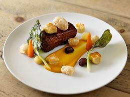 The Beeley Inn