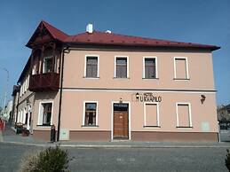 Hotel U Kvapilů