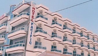 Hotel Pacific