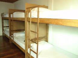 Da Orla Pampulha Hostel