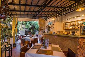 Indra Porak Residence Hotel