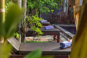 Indra Porak Residence Hotel