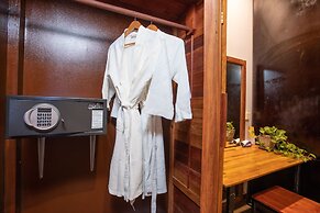 Indra Porak Residence Hotel