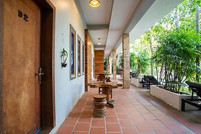 Indra Porak Residence Hotel