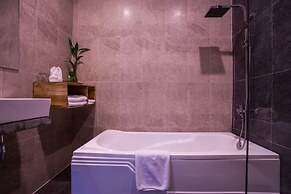 Indra Porak Residence Hotel