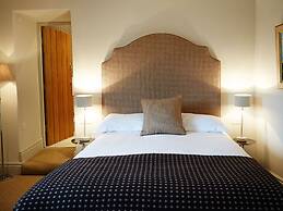 The Pilsley Inn