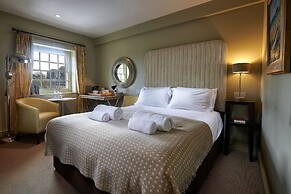 The Pilsley Inn