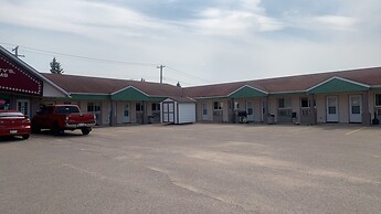 Centre Suites Inns Motel