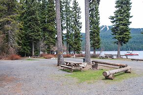 Shelter Cove Resort and Marina