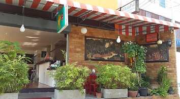 Kham Phai House