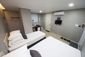 K-Grand Hostel Gangnam 1