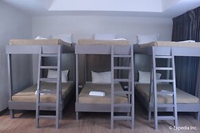 Rivermount Hotel and Resort