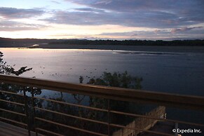 Rivermount Hotel and Resort