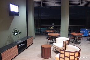 Rivermount Hotel and Resort