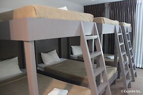 Rivermount Hotel and Resort