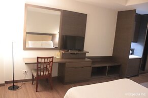 Rivermount Hotel and Resort