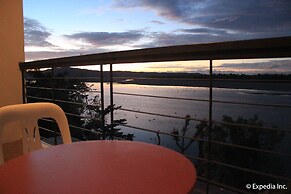 Rivermount Hotel and Resort