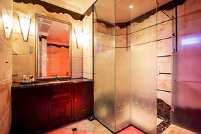 King & Princess Motel - Jian Kang