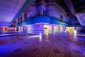 King & Princess Motel - Jian Kang