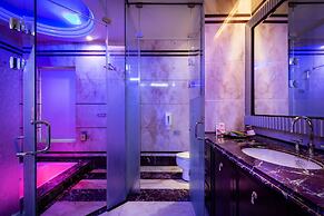 King & Princess Motel - Jian Kang