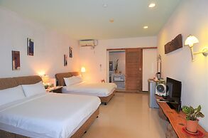 Kenting Comic B&B