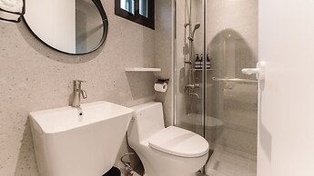 Albescent Pool Villa