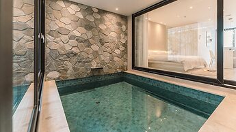 Albescent Pool Villa