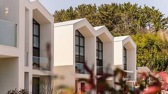 Albescent Pool Villa