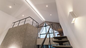 Albescent Pool Villa