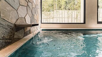 Albescent Pool Villa