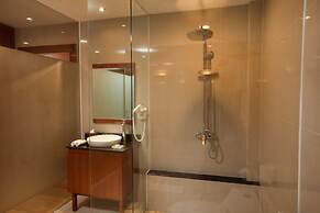 d’Nusa Beach Club and Resort