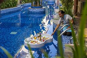 d’Nusa Beach Club and Resort