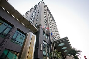 Queena Plaza Hotel Tainan