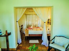Weru Weru River Lodge