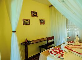 Weru Weru River Lodge