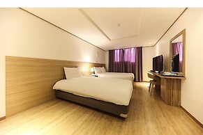 Hotel Rest Seogwipo