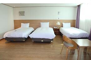 Hotel Rest Seogwipo