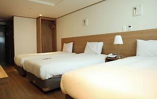 Hotel Rest Seogwipo