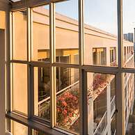 Classic Kameo Hotel and Serviced Apartments, Sriracha