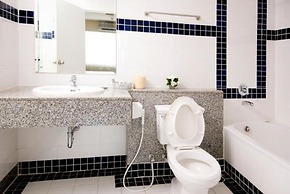 Classic Kameo Hotel and Serviced Apartments, Sriracha